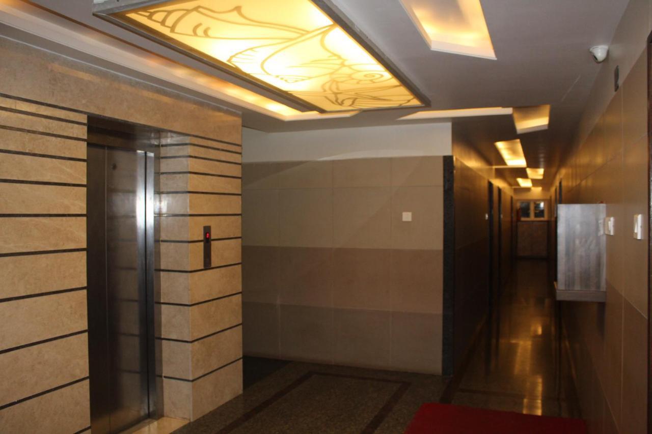 Annai In Saravana Bhavan Fine Stay And Restaurant Velankanni Buitenkant foto